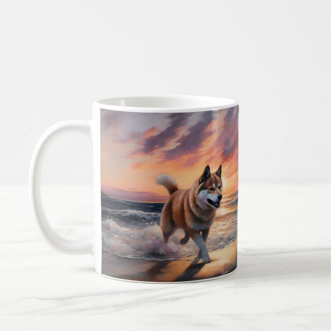 Caneca De Café Sandy Paws Akita Dog em Beach Sunset (Esquerda)