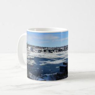 Caneca De Café Santo Lawrence River em inverno, Quebec, Canadá