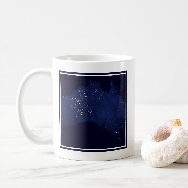 Caneca De Café Satélite As Luzes Noturnas Da Austrália. (Com Donut)