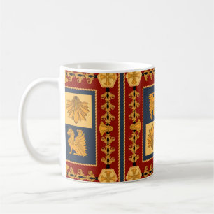 Caneca De Café Scarf com leões sentados em ouro. Elementos separ