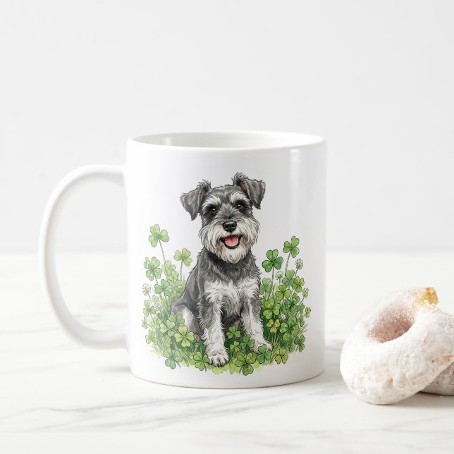 Caneca de Café Schnauzer com Trevos (Com Donut)