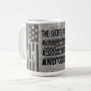 Caneca De Café Segredo Para A Vida De Bons Caminhões Mulher E Ar