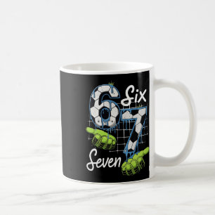 Caneca De Café Seis Sete 67 Meme Divertido Aniversário Futebol Me