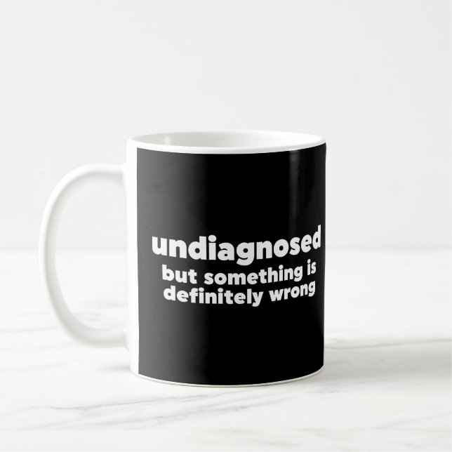 Caneca De Café Sem Diagnóstico, Mas Algo Está Definitivamente Err (Esquerda)