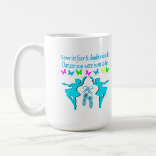 CANECA DE CAFÉ SEM MEDO APENAS DE FÉ BALLERINA