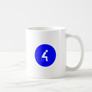 Caneca De Café Sentado no Toilet