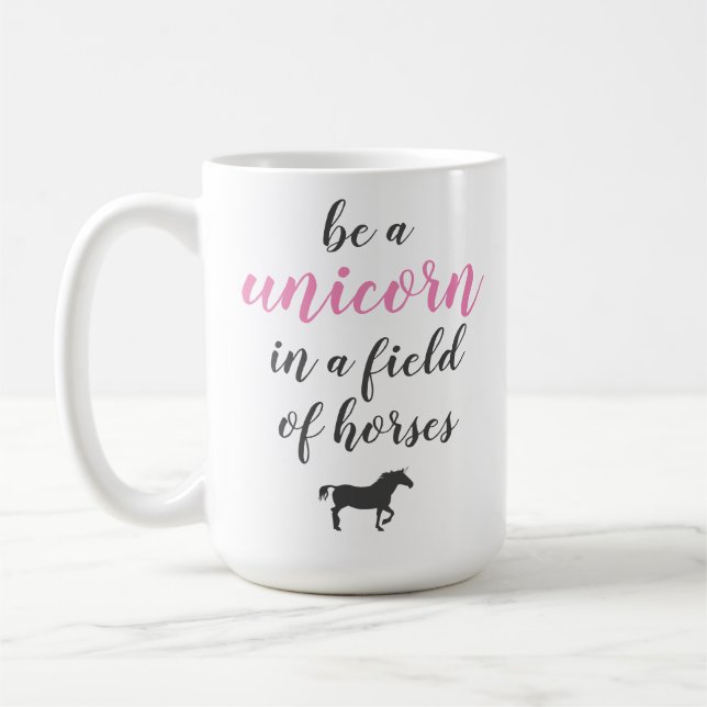 Caneca De Café Ser Unicórnio em Campo de Cavalos (Esquerda)