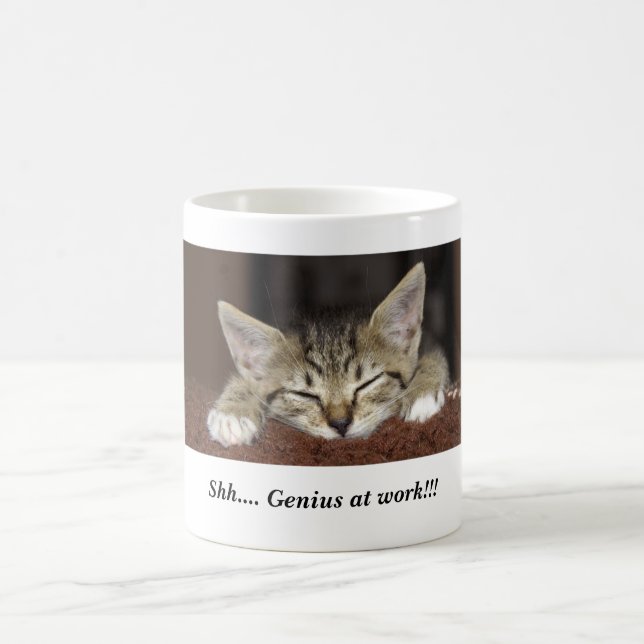 Caneca De Café Shh…. Gênio no trabalho!!! (Centro)