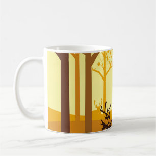 Caneca De Café Silhueta das Caraíbas na floresta no mar do outono