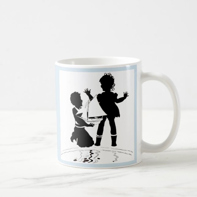 Caneca De Café silhueta de moça e barco modelo (Direita)