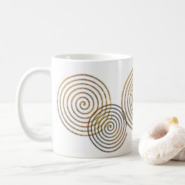 Caneca De Café Símbolo Céltico Espiral - metálico dourado