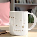 Caneca De Café Símbolo Zodiac Moderno Gemini Dourado | Ar de elem<br><div class="desc">Símbolo Zodiac Moderno Gemini Dourado | Ar de elemento</div>