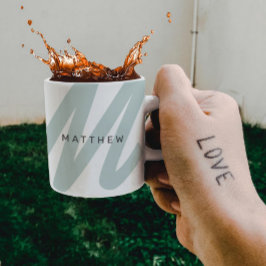 Caneca De Café Simples Moderno Inicial & Nome Sage Verde & Branco