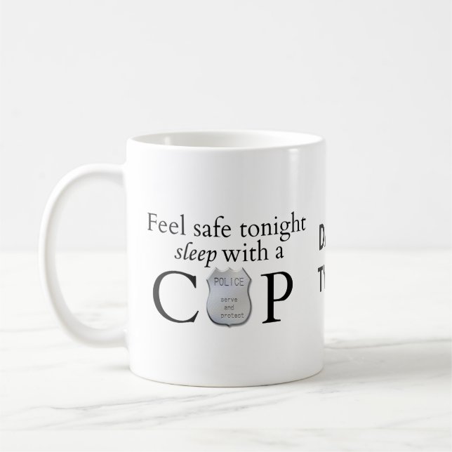 Caneca De Café Sinta-se seguro esta noite! (Esquerda)