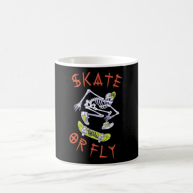 Caneca De Café Skeleton de skate ou mosca (Centro)