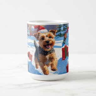 Caneca De Café Skye Terrier correndo em neve com chapéu de Natal