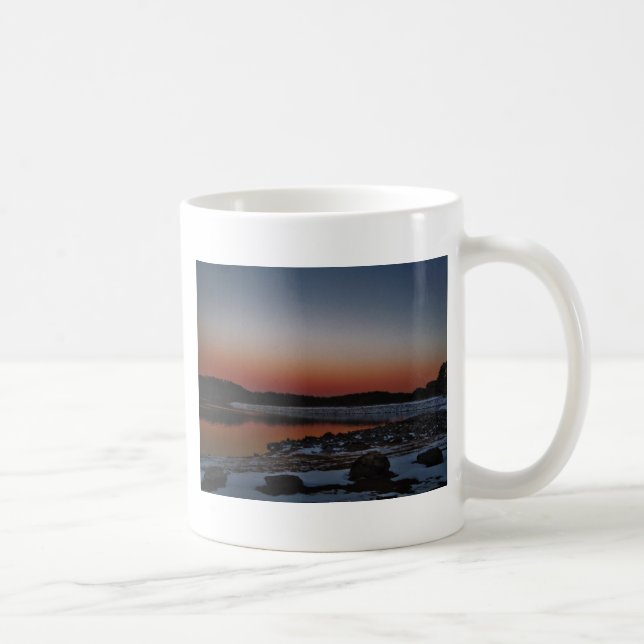 Caneca De Café Snowy Sunset no lago Arrohead (Direita)