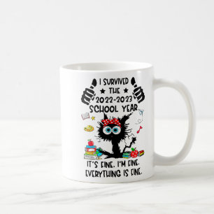 Caneca De Café Sobrevivido 2022-2023 Ano Escolar Feliz Dia Passad
