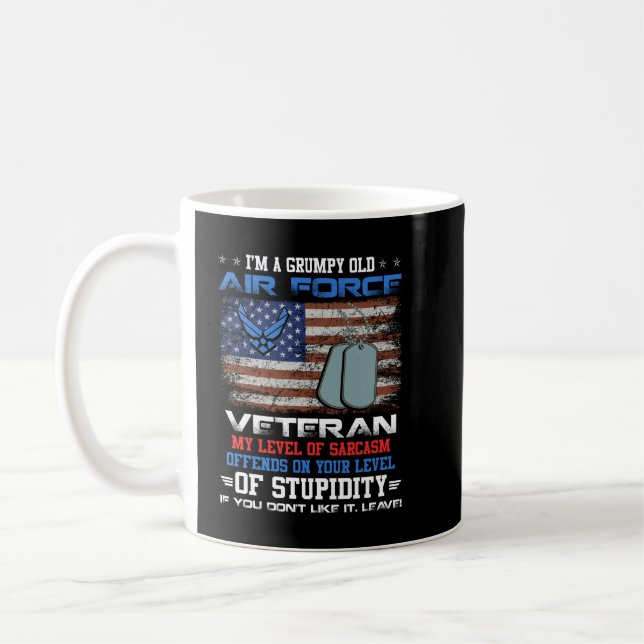 Caneca De Café Sou um Veterano da Força Aérea Velho e Grumpy para (Esquerda)