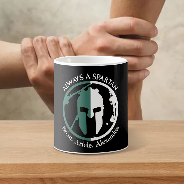 Caneca De Café Spartan Strong Go Green Personalize Name (Criador carregado)