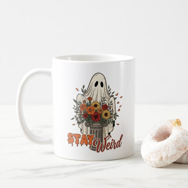 Caneca De Café Stay Weird - Floral Halloween Ghost (Com Donut)