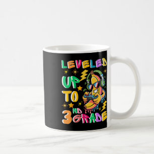 Caneca De Café Subiu para o 3º Ano Banana Gamer de Volta à Escola