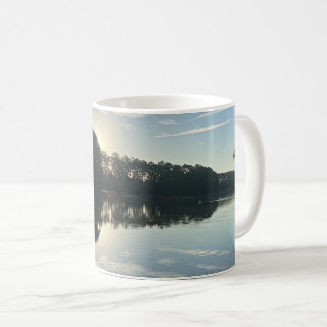 Caneca De Café Sunrise Sobre O Lago Georgia (Frente Esquerda)