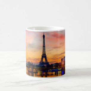 Caneca De Café Sunset em Paris, França. Torre Eiffel no Sena