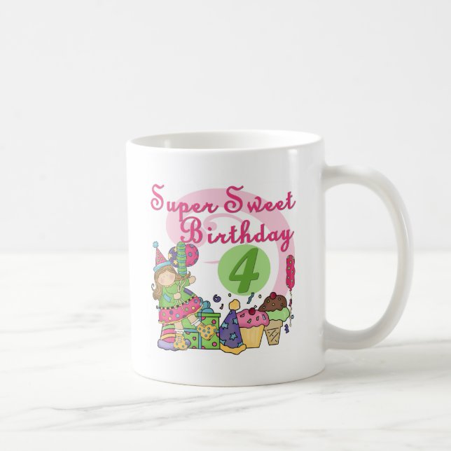 Caneca De Café Super Sweet 4th Birthday T-shirts e presentes (Direita)