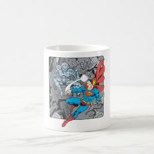 Caneca De Café Superman luta contra o Brainiac