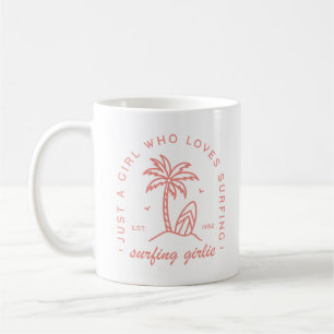 Caneca De Café Surf só uma garota que adora surfar em rosa engraç