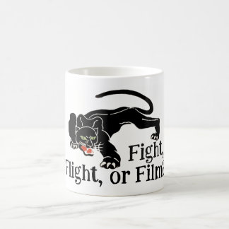 Caneca De Café Survival instinct Fight, Flight, or Film? Choices
