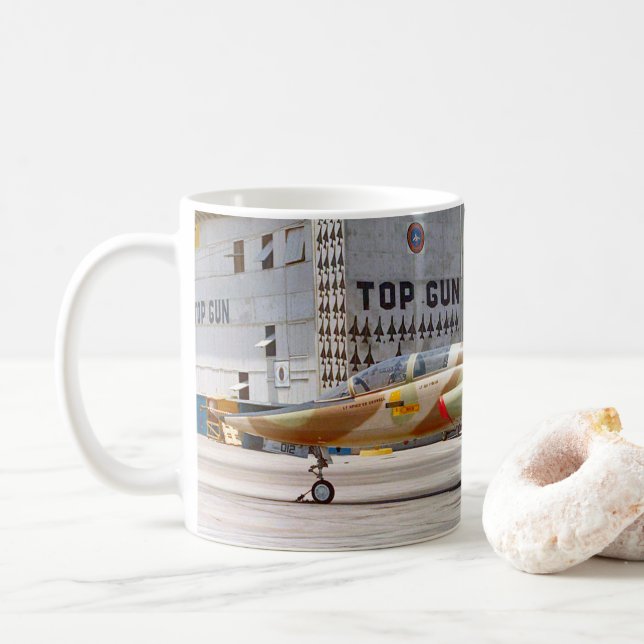 CANECA DE CAFÉ T-38A TALÃO (Com Donut)