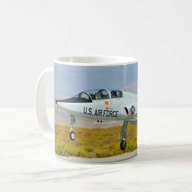 CANECA DE CAFÉ T-38C TALÃO (Frente Esquerda)