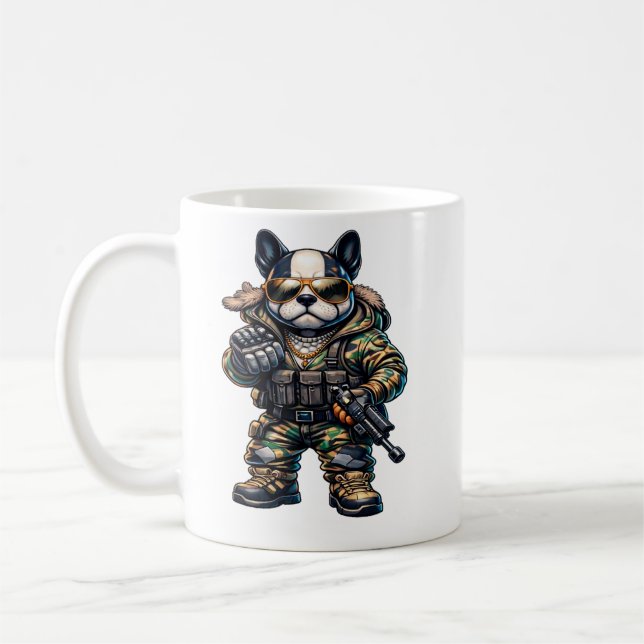 Caneca De Café Tactical Bulldog – Cute Cartoon Soldier Dog (Esquerda)