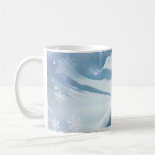 Caneca De Café Telhado coberto de neve em uma floresta