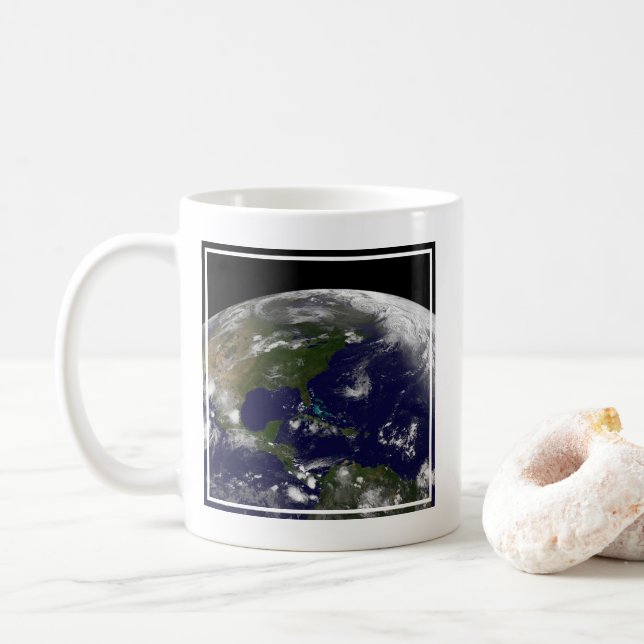 Caneca De Café Tempestades Tropicais No Planeta Terra. (Com Donut)