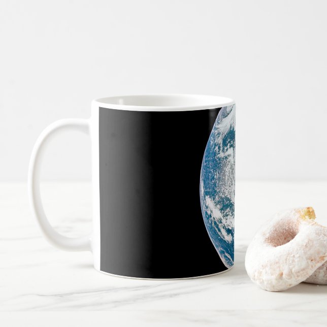 Caneca De Café Terra Tirada Da Nave Espacial Apollo 13. (Com Donut)