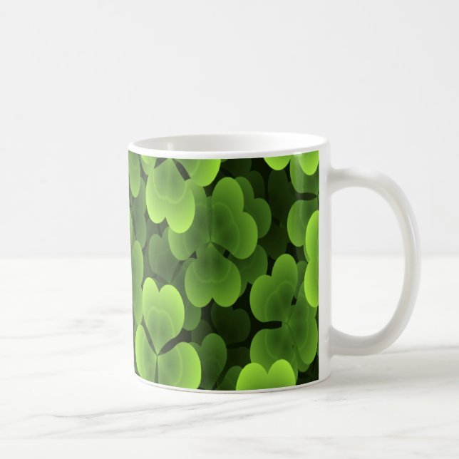Caneca De Café Teste padrão verde da planta do trevo (Direita)