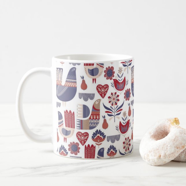Caneca De Café Teste padrão vermelho e azul da arte popular (Com Donut)