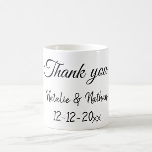 Caneca De Café texto simples de agradecimento ao casal com nome e