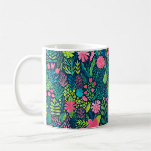 Caneca De Café Textura aquosa com flores e plantas. Floral
