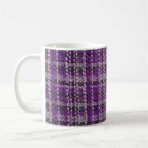 Caneca De Café Textura de tecido de tartã roxo útil como backgr