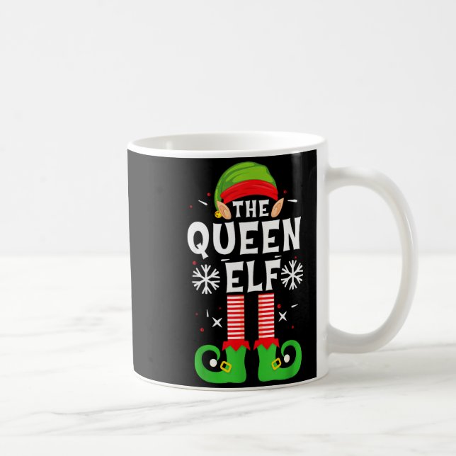 Caneca De Café The Queen Elf Christmas Family Matching Pajamas Qu (Direita)