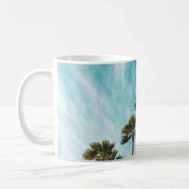 Caneca De Café Three green leaf trees below cirus clouds (Esquerda)
