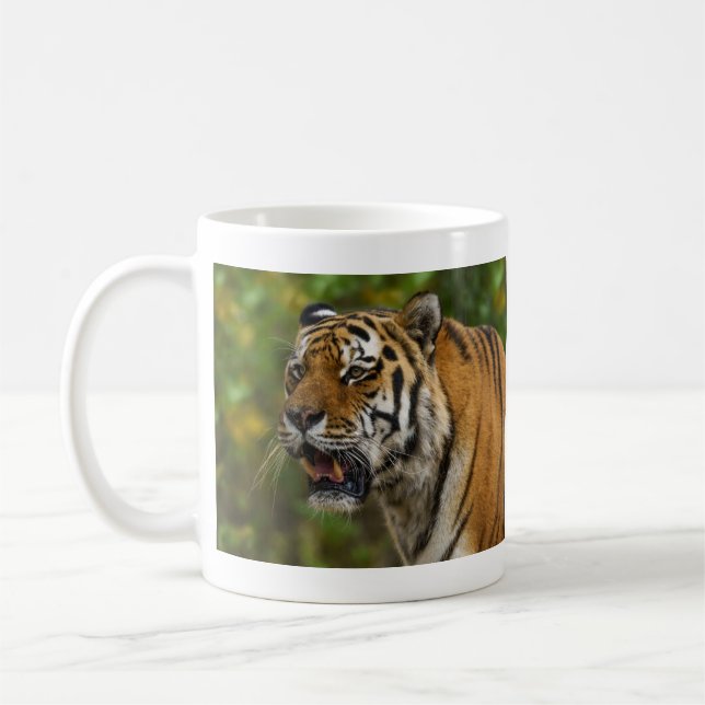 Caneca De Café Tiger Mostrando Seus Dentes (Esquerda)