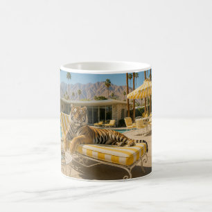 Caneca De Café Tigre à Beira da Piscina em Palm Springs