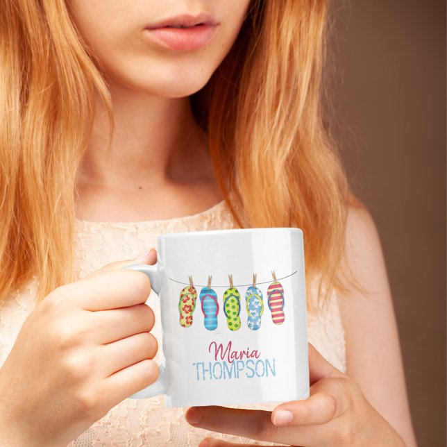 Caneca De Café Tipografia Fofa Personalizada no Verão (Custom flip flops whimsical personalized coffee mug.)