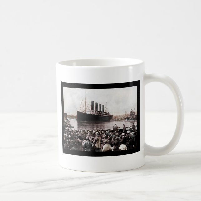 Caneca De Café Titanic Saindo de Southhampton (Direita)