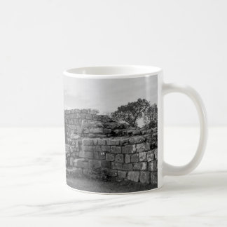 Caneca De Café Torre Preto de Carrinhos no Muro de Hadrian